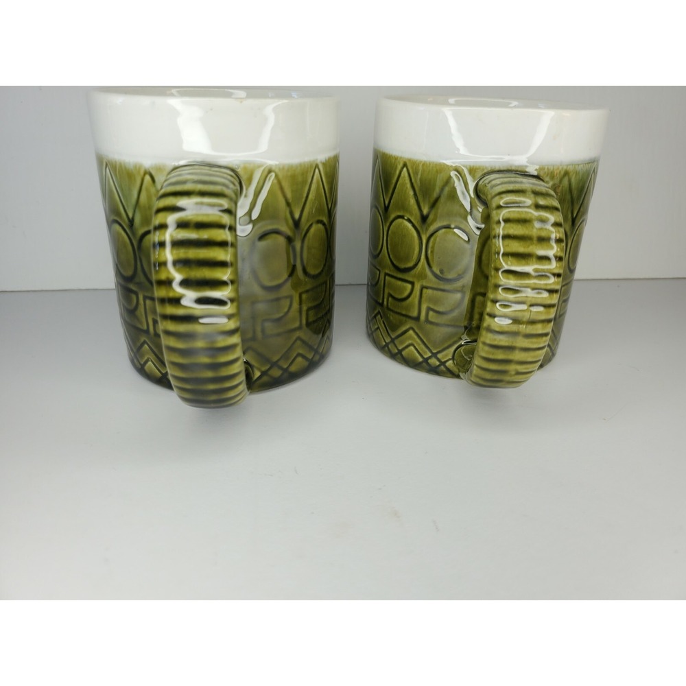 ☕TWO 60's Geometric Artistic Green White Coffee‎ Mug Cup Portugal - Picture 3 of 7